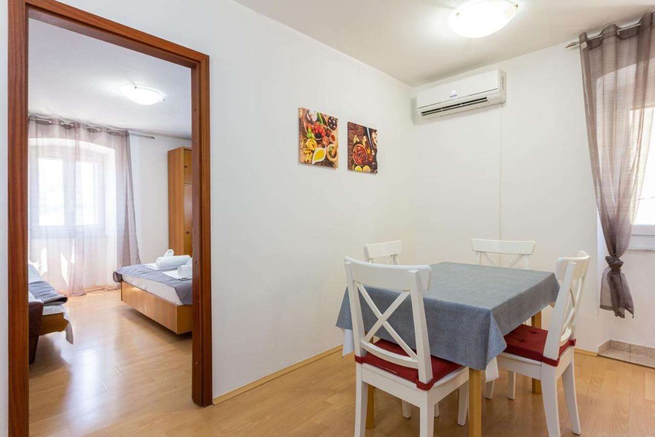 Apartments Marin With Sea View Baška Exteriér fotografie
